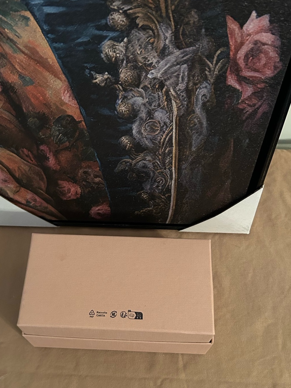 MIU MIU Authentic Luxury Empty Box with Ribbon - Picture 7 of 7